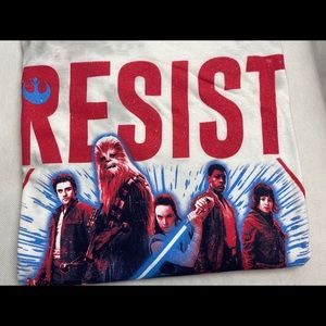 🔺NWT STAR WARS RESIST TEAM Large SHIRT🔺